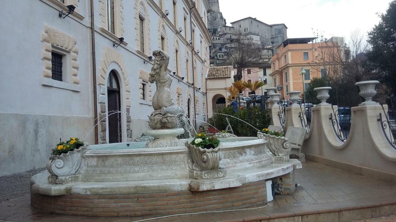 Palazzo Moraschi *